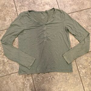 American Eagle Outfitters Sage Long Sleeve Tee